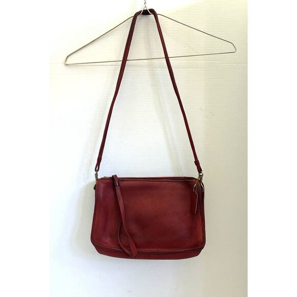 Vintage Red Leather Coach Crossbody Convertible Clutch Bag Brass Hardware - Picture 2 of 13